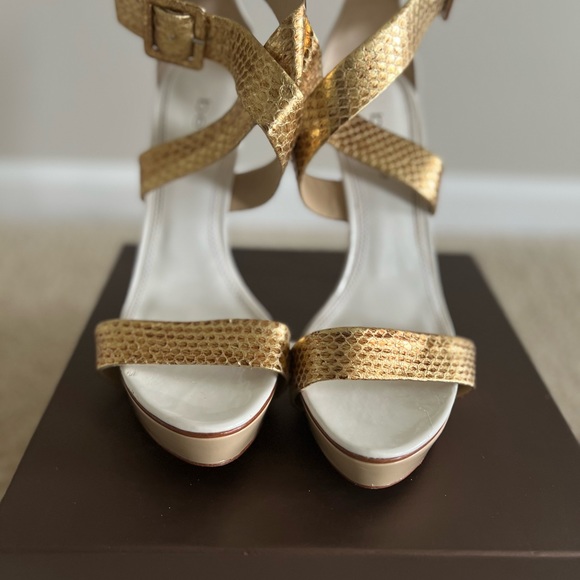 Bebe platform heels - Picture 3 of 6